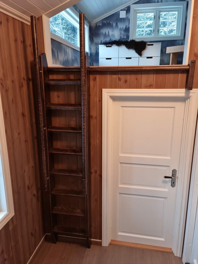 Trapperenovering i Trondheim: Moderniser den gamle trappen